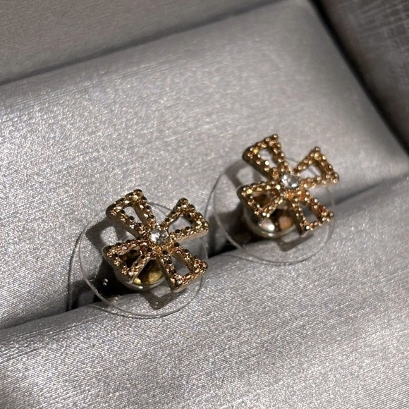 Anthropologie Gold Clover Stud Earrings with Intricate Design - Picture 3 of 5